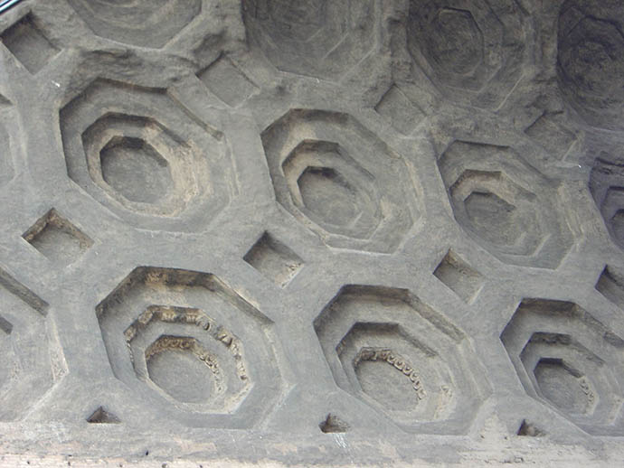 Ancient_Roman_concrete_vault